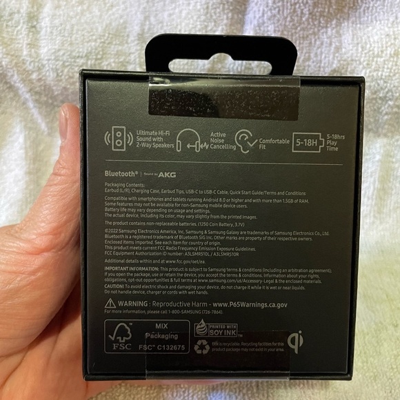 Samsung Galaxy Buds2 Pro True Wireless Bluetooth Earbuds PURPLE - Picture 3 of 6